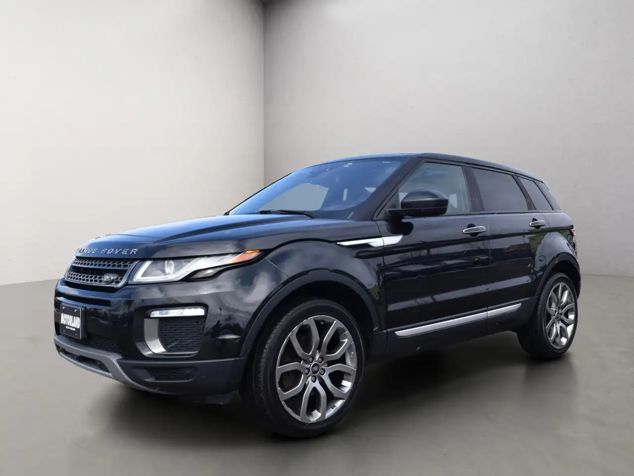 Land Rover Range Rover Evoque photo Land Rover Range Rover Evoque