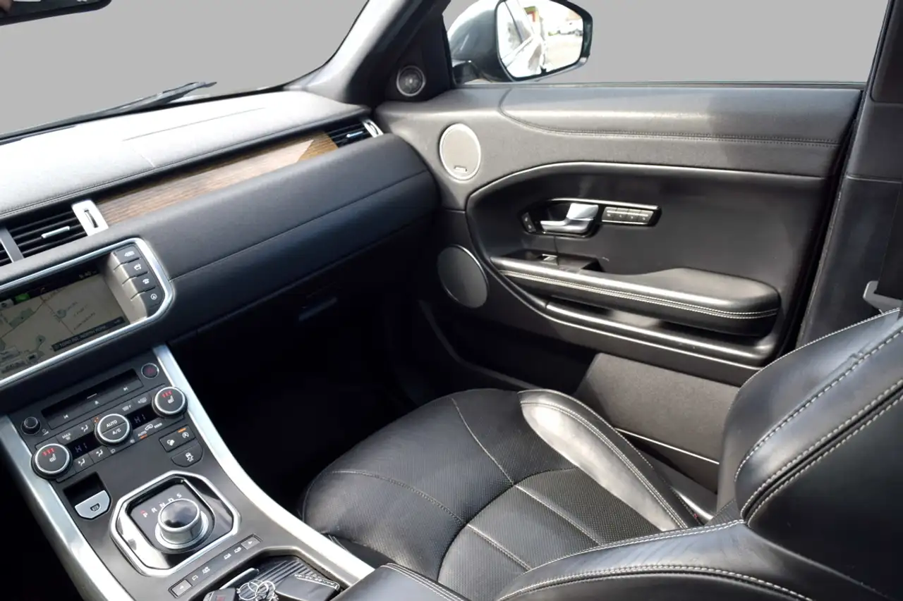 Land Rover Range Rover Evoque photo Land Rover Range Rover Evoque