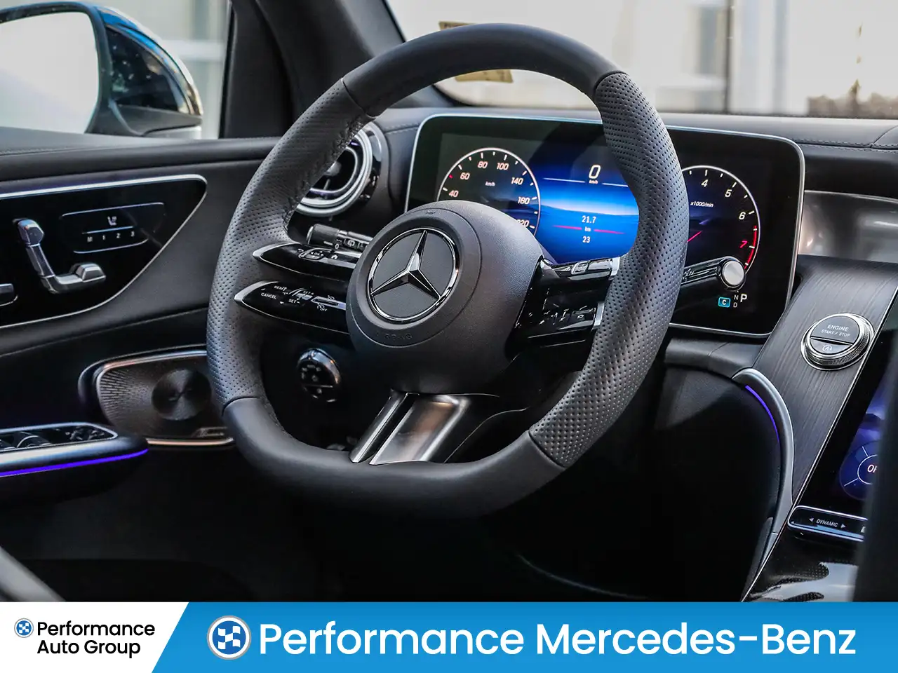 Mercedes-Benz GLC снимка Mercedes-Benz GLC