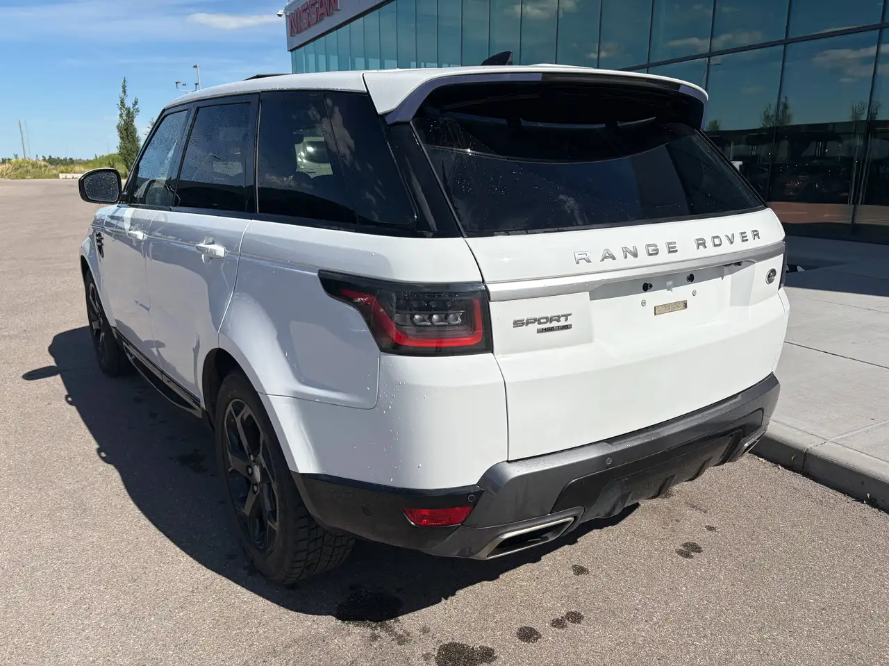 Land Rover Range Rover Sport photo Land Rover Range Rover Sport
