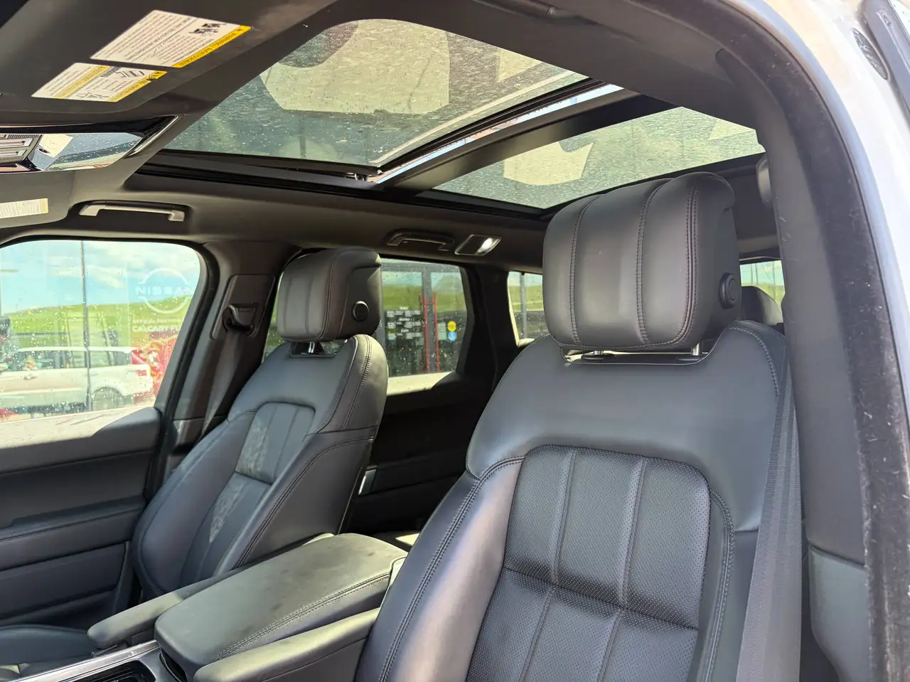 Land Rover Range Rover Sport photo Land Rover Range Rover Sport