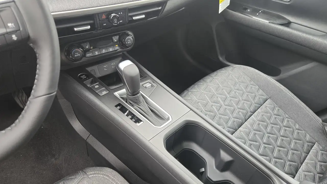 Nissan Kicks снимка Nissan Kicks