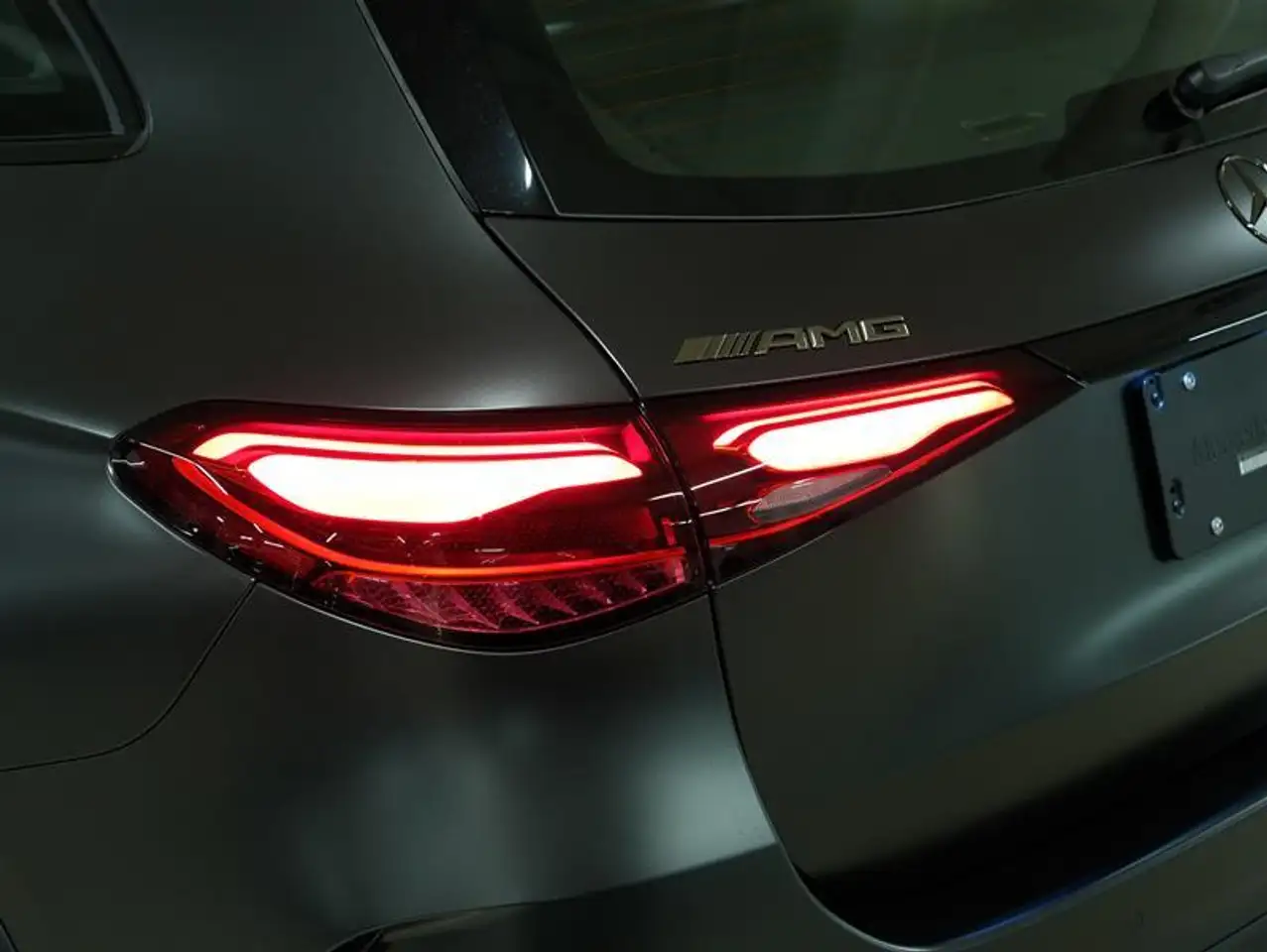 Mercedes-Benz GLC снимка Mercedes-Benz GLC