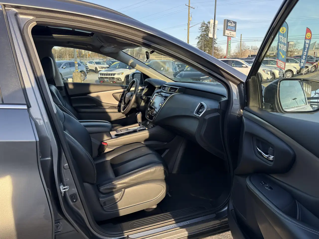 Nissan Murano снимка Nissan Murano
