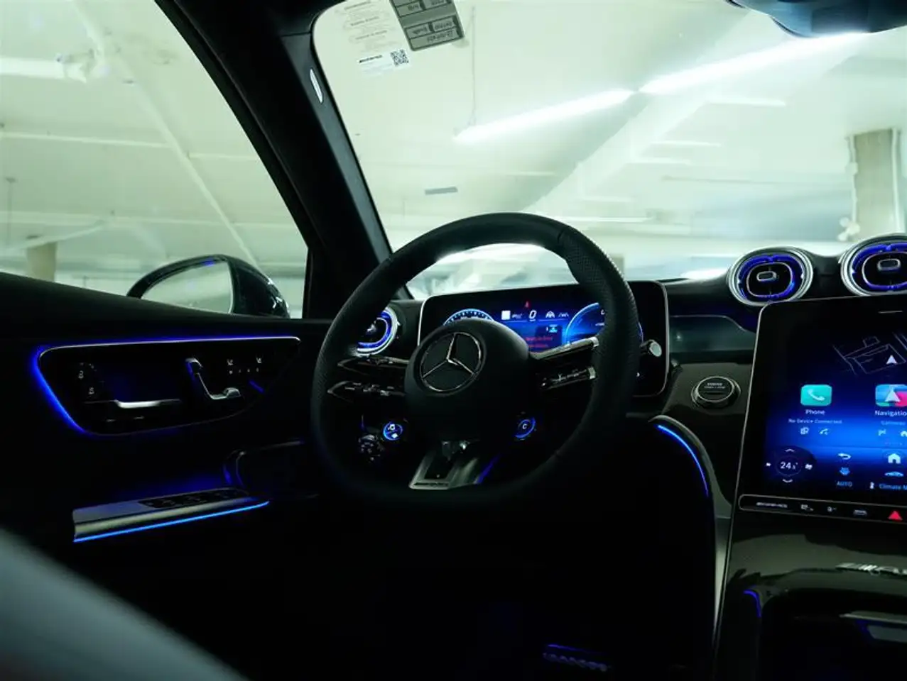 Mercedes-Benz GLC снимка Mercedes-Benz GLC