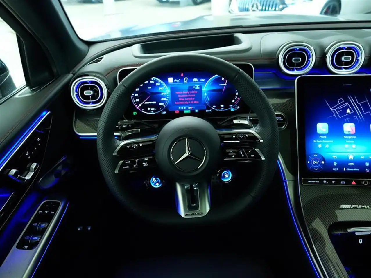 Mercedes-Benz GLC снимка Mercedes-Benz GLC