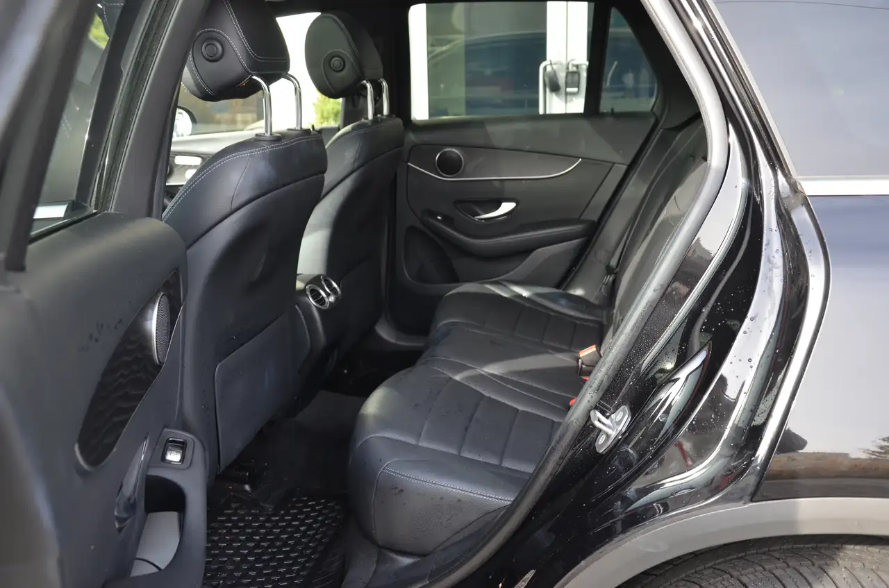 Mercedes-Benz GLC снимка Mercedes-Benz GLC