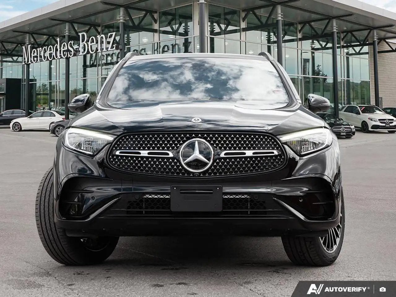 Mercedes-Benz GLC снимка Mercedes-Benz GLC