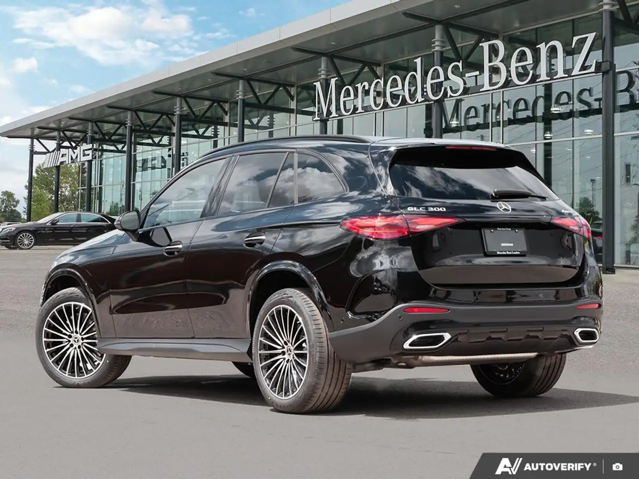 Mercedes-Benz GLC снимка Mercedes-Benz GLC