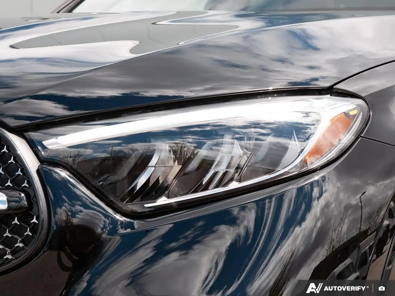 Mercedes-Benz GLC снимка Mercedes-Benz GLC