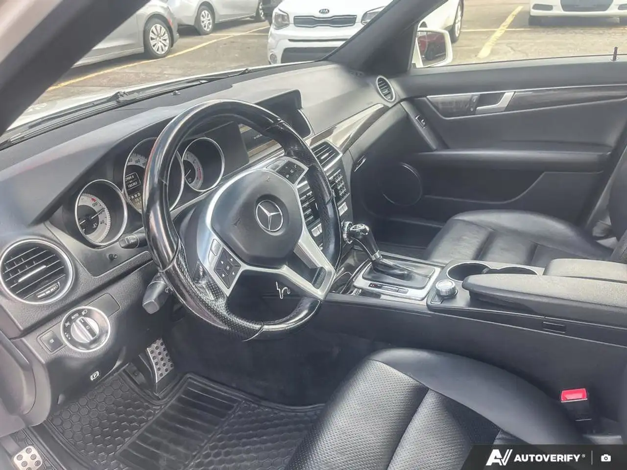 Mercedes-Benz C-Class fotografie Mercedes-Benz C-Class