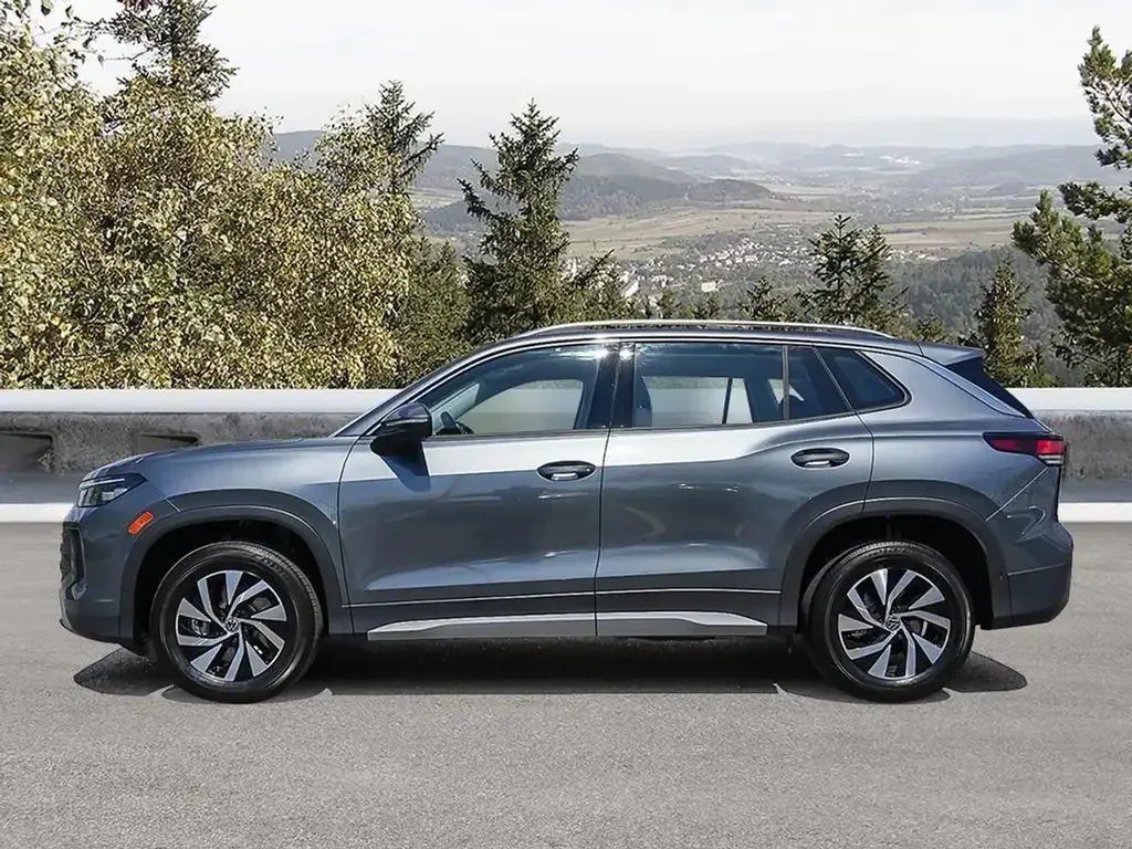 Volkswagen Tiguan снимка Volkswagen Tiguan