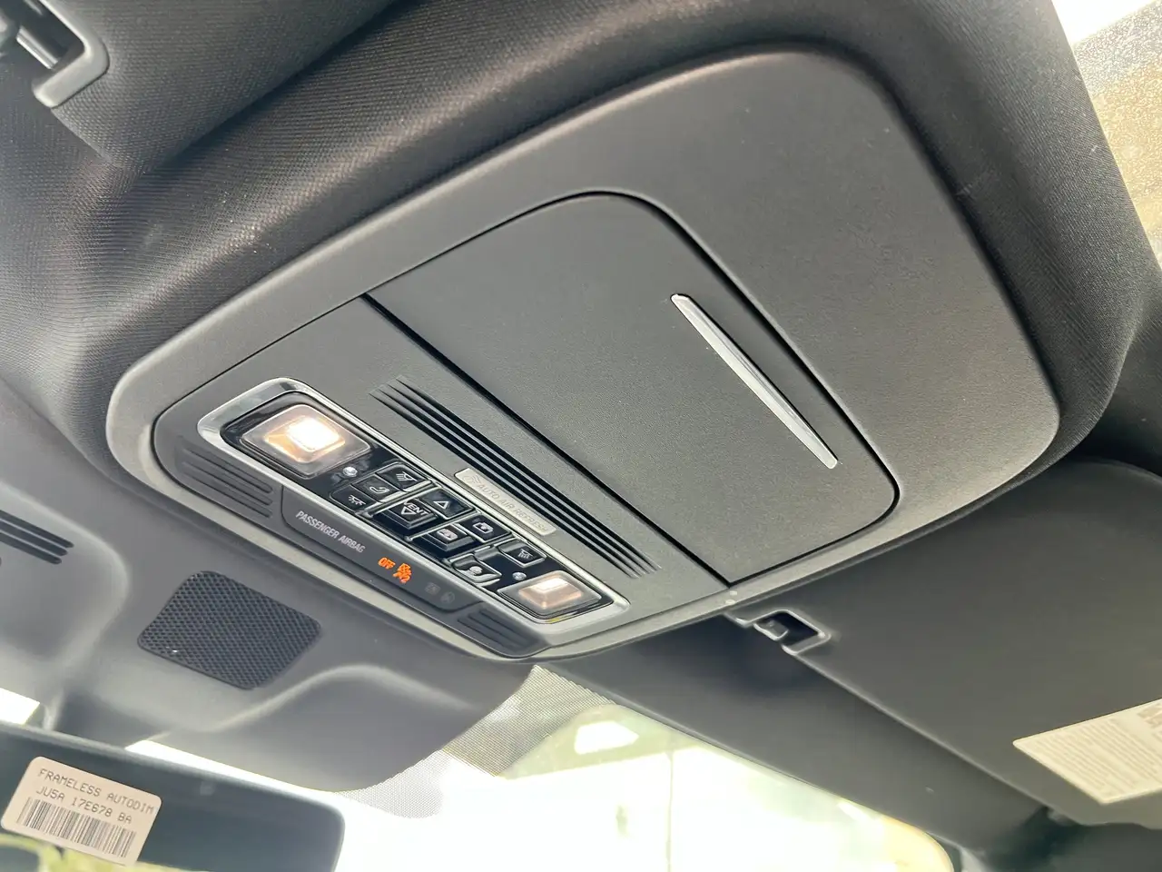 Lincoln Navigator снимка Lincoln Navigator