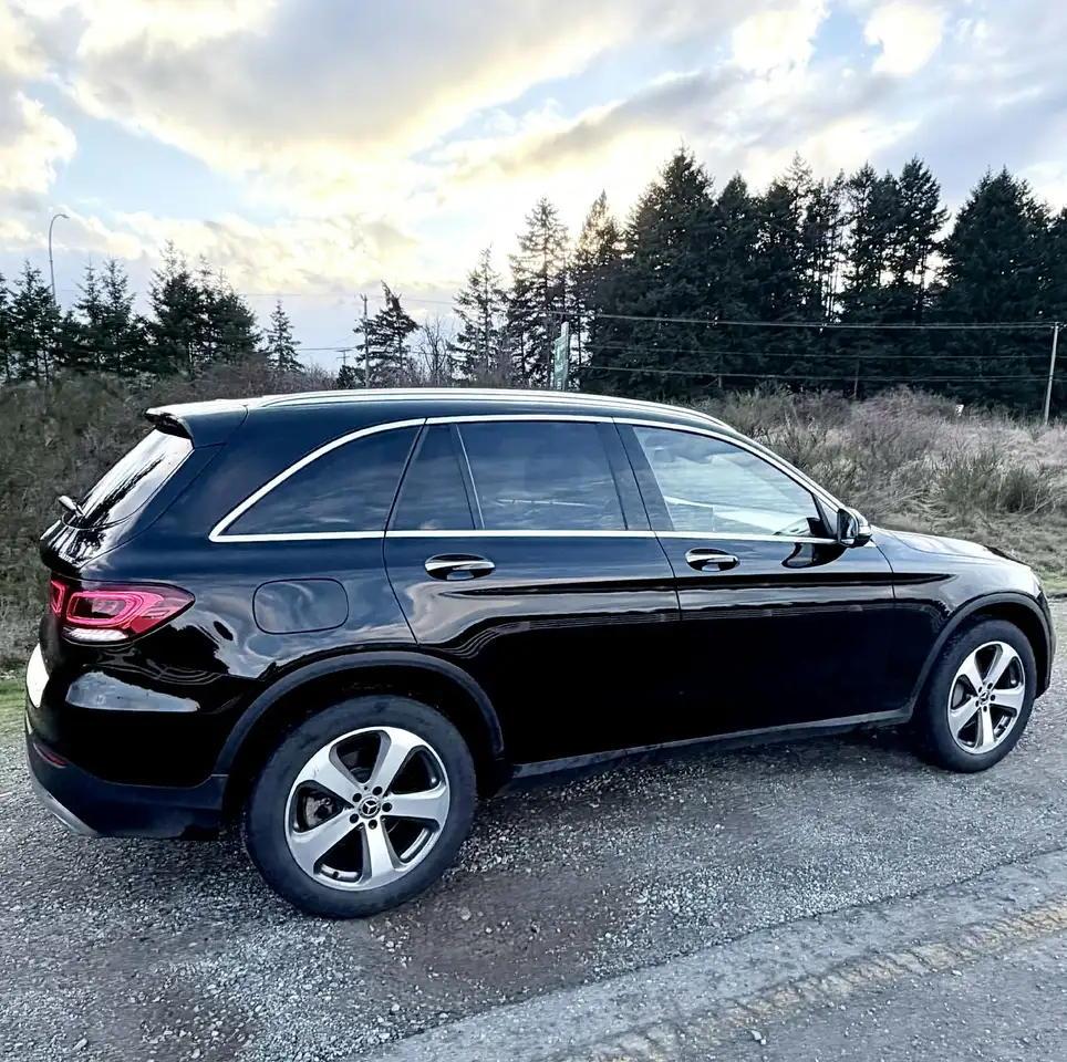 Mercedes-Benz GLC снимка Mercedes-Benz GLC
