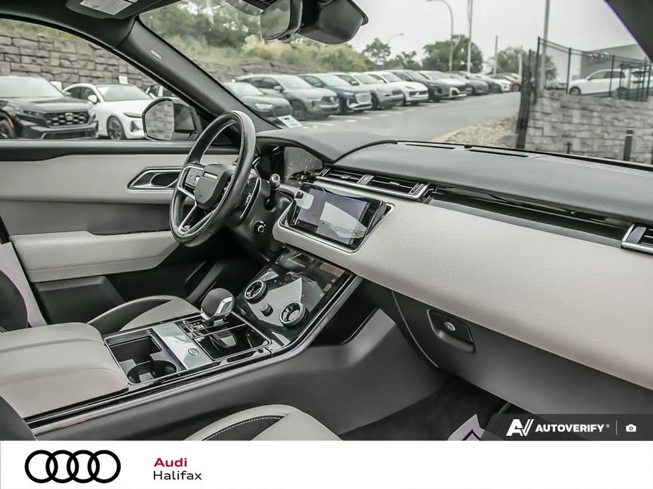 Land Rover Range Rover Velar fotografie Land Rover Range Rover Velar