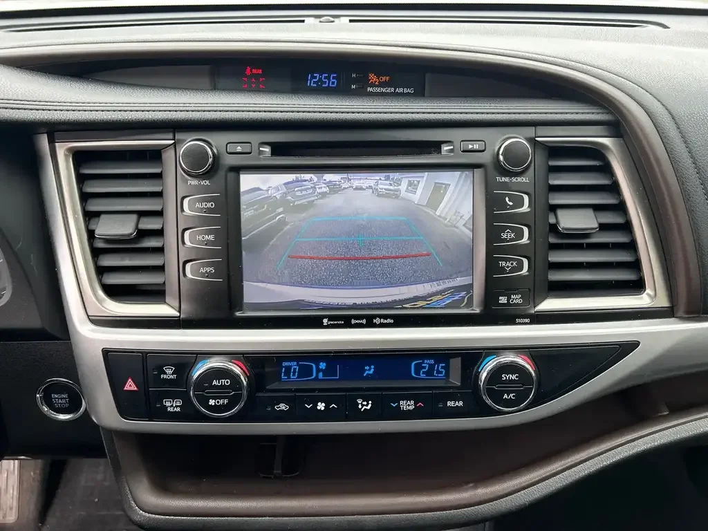Toyota Highlander photo Toyota Highlander