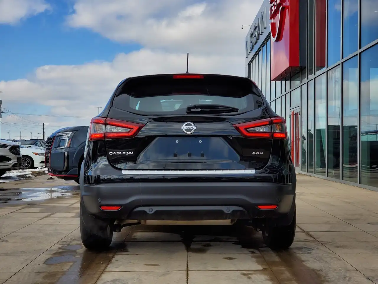 Nissan Qashqai снимка Nissan Qashqai