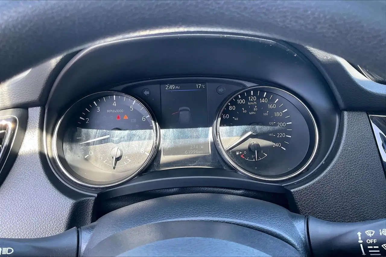 Nissan Qashqai снимка Nissan Qashqai