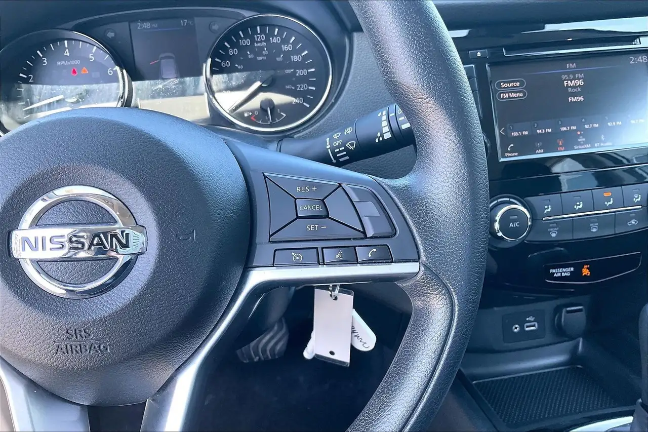 Nissan Qashqai снимка Nissan Qashqai