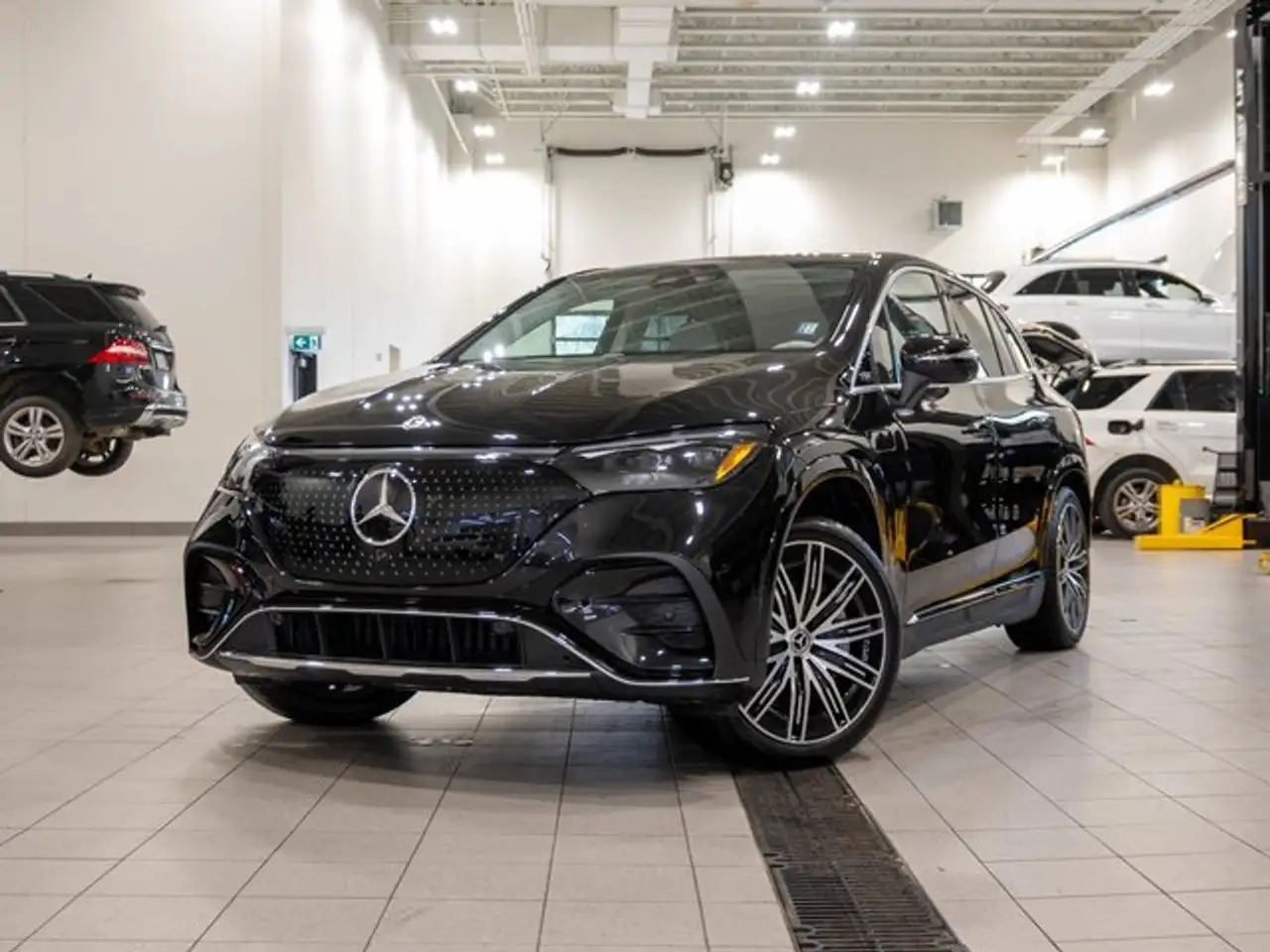 Mercedes-Benz EQE снимка Mercedes-Benz EQE