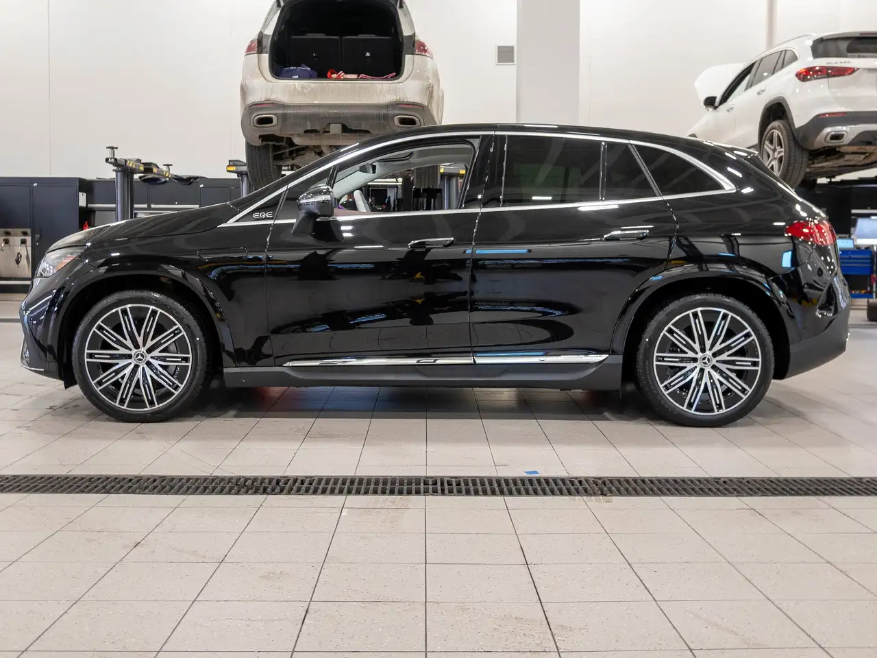 Mercedes-Benz EQE снимка Mercedes-Benz EQE