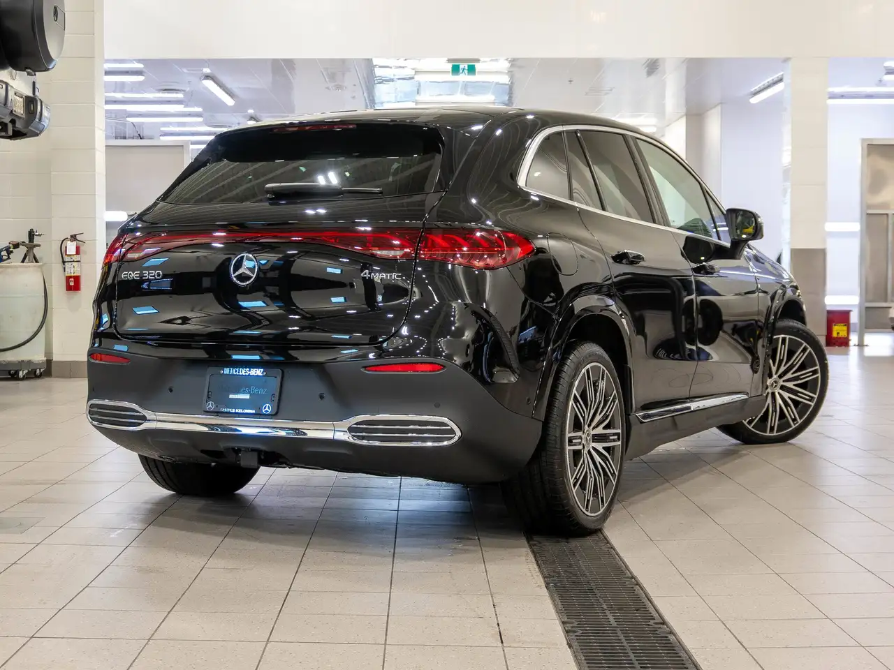 Mercedes-Benz EQE снимка Mercedes-Benz EQE