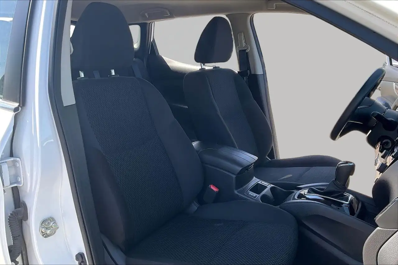 Nissan Qashqai снимка Nissan Qashqai
