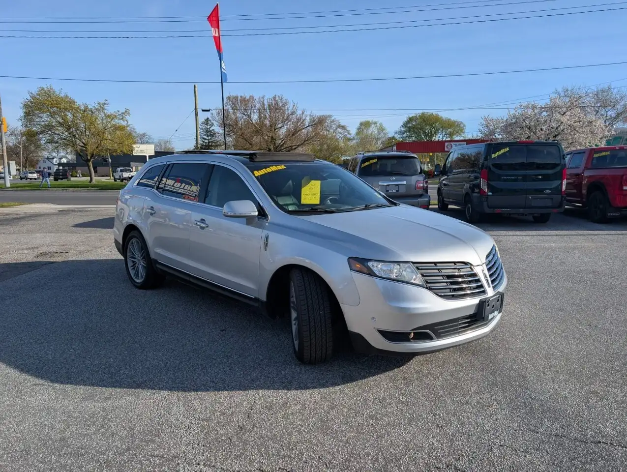 Lincoln MKT fotografie Lincoln MKT