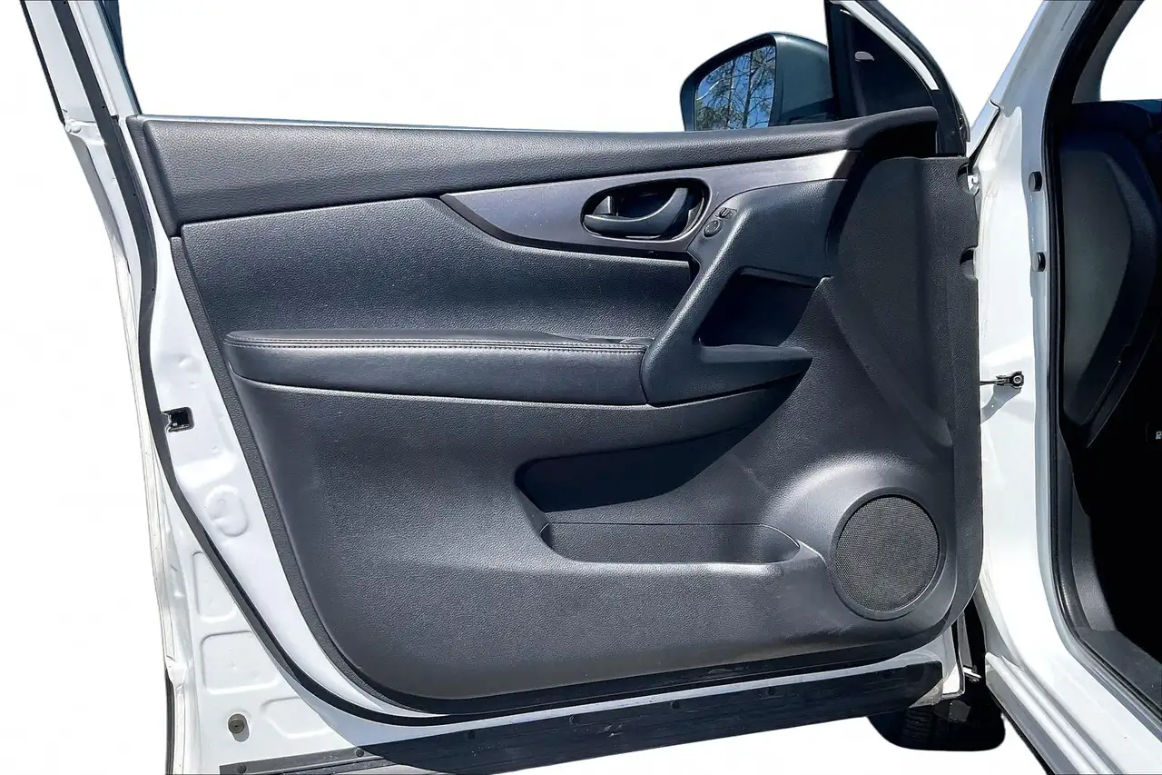 Nissan Qashqai снимка Nissan Qashqai