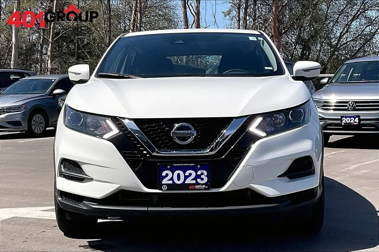Nissan Qashqai снимка Nissan Qashqai