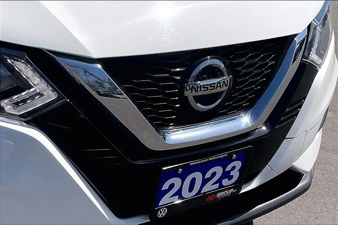 Nissan Qashqai снимка Nissan Qashqai