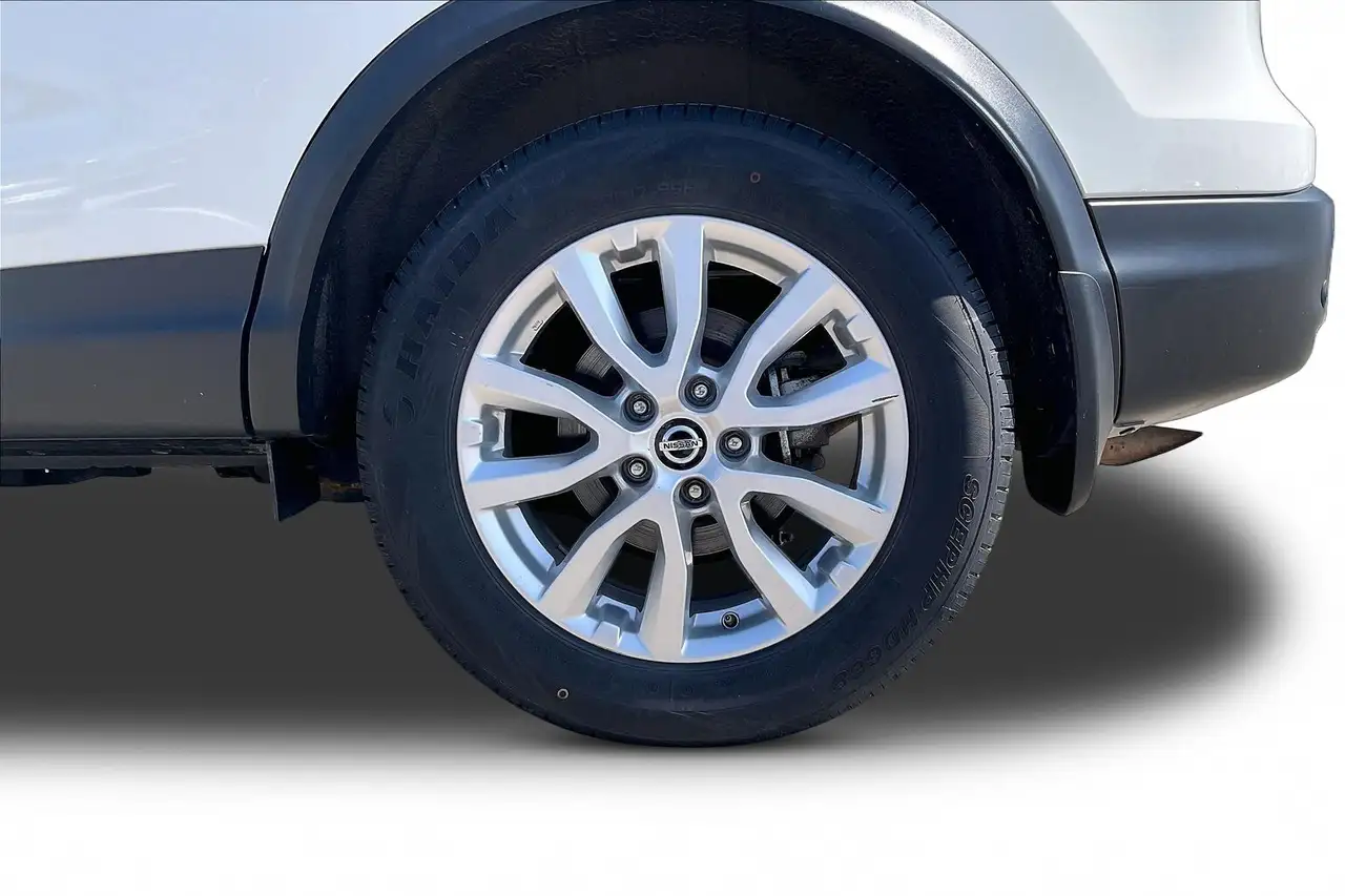 Nissan Qashqai снимка Nissan Qashqai