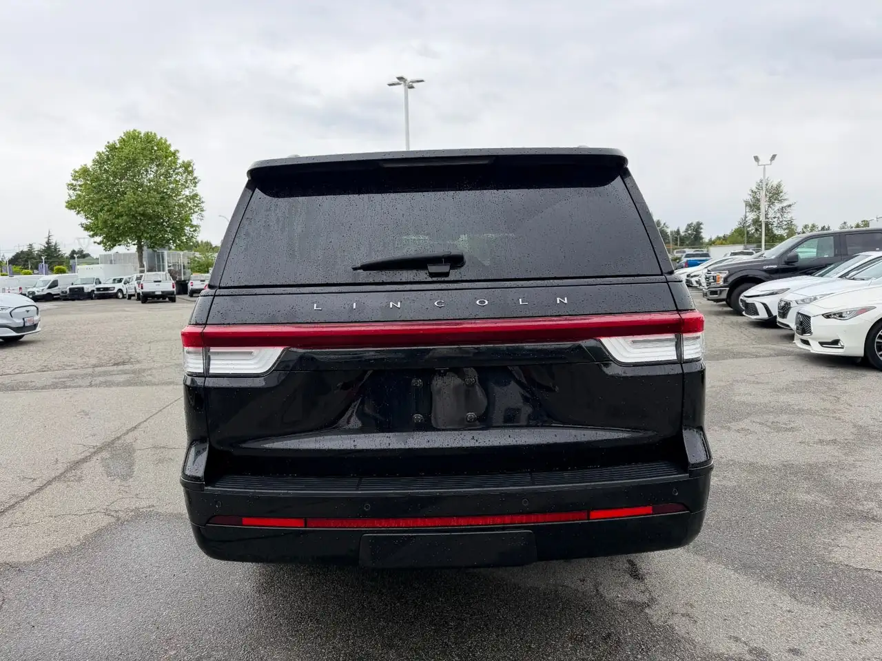 Lincoln Navigator photo Lincoln Navigator