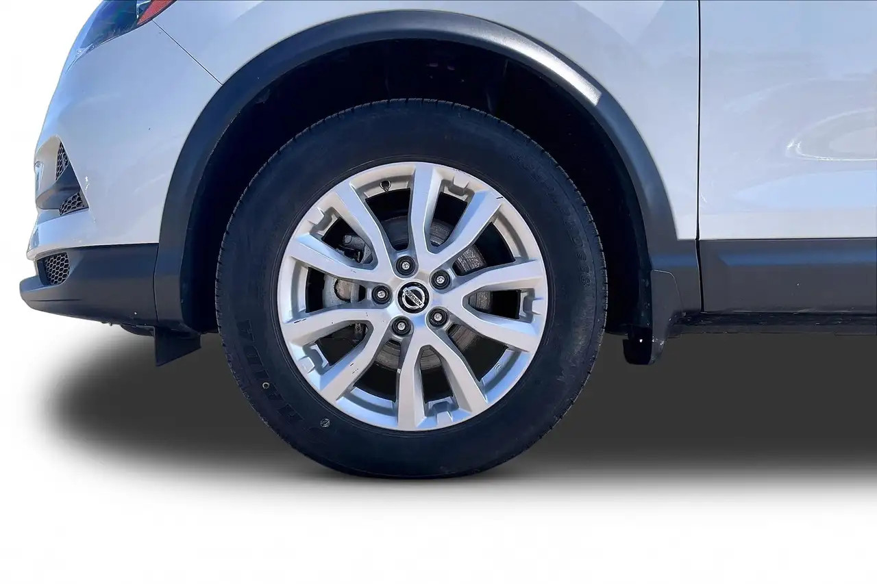 Nissan Qashqai снимка Nissan Qashqai