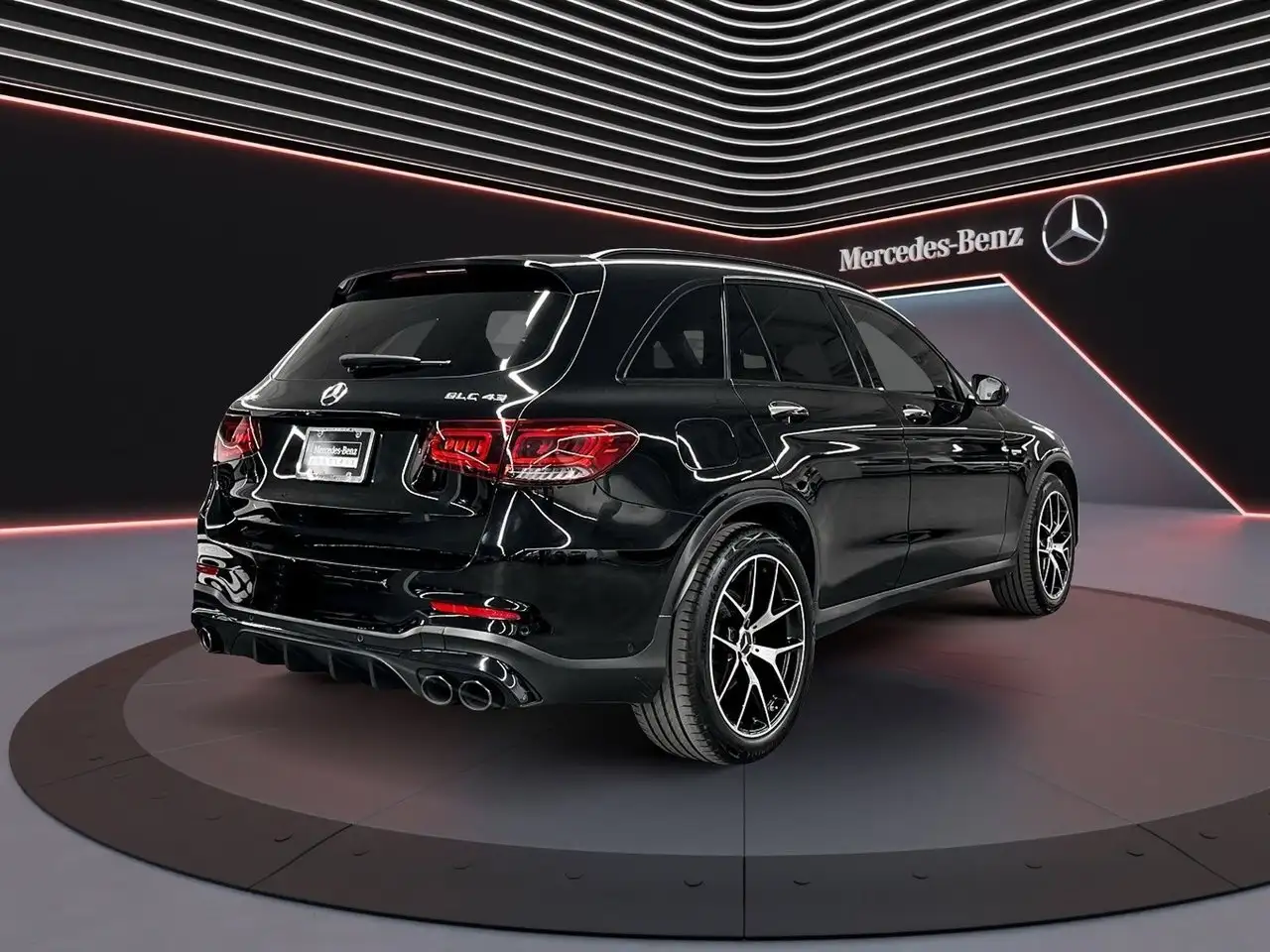Mercedes-Benz GLC снимка Mercedes-Benz GLC