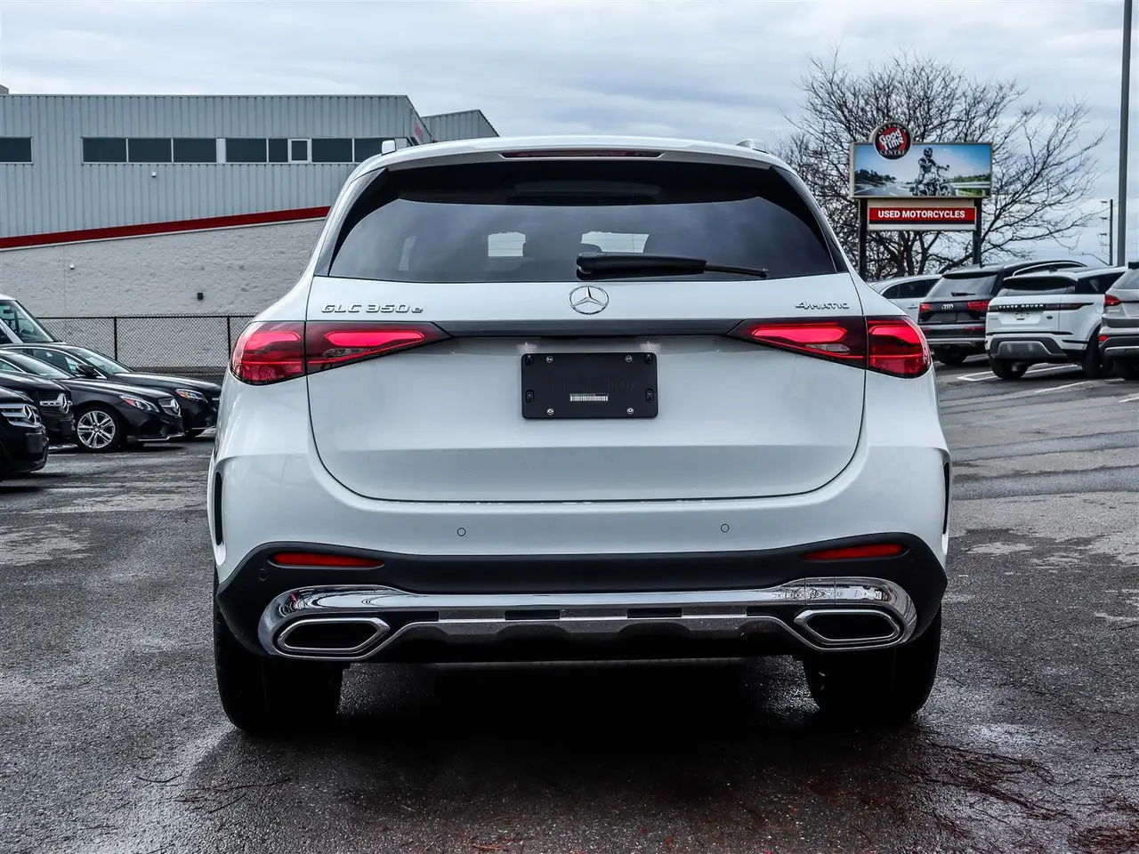 Mercedes-Benz GLC снимка Mercedes-Benz GLC
