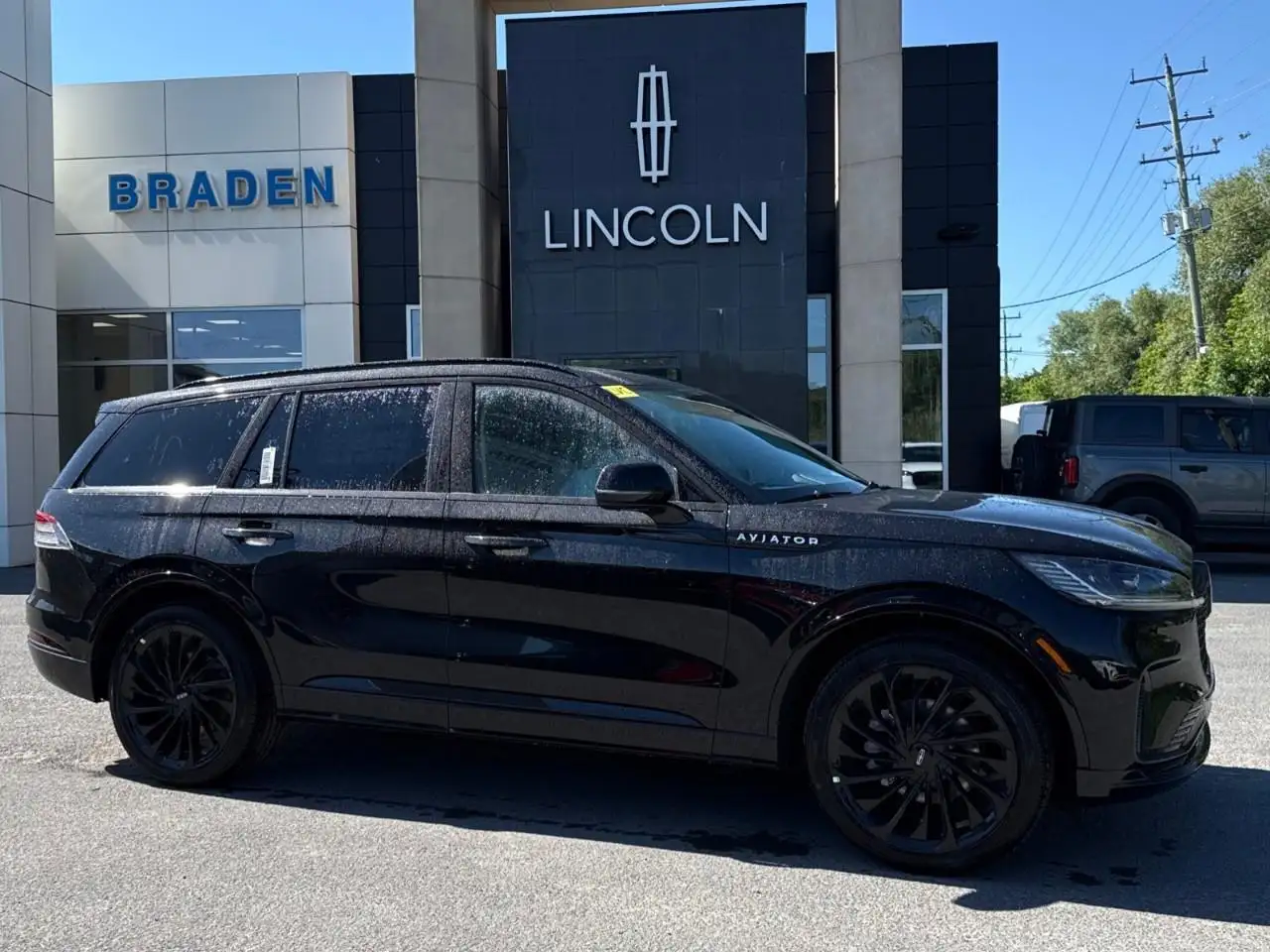 2026 Lincoln Aviator