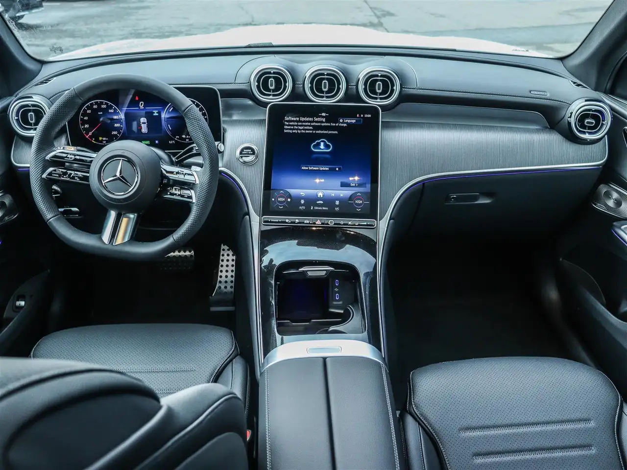 Mercedes-Benz GLC снимка Mercedes-Benz GLC