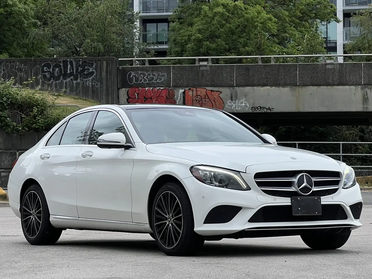 Mercedes-Benz C-Class photo Mercedes-Benz C-Class