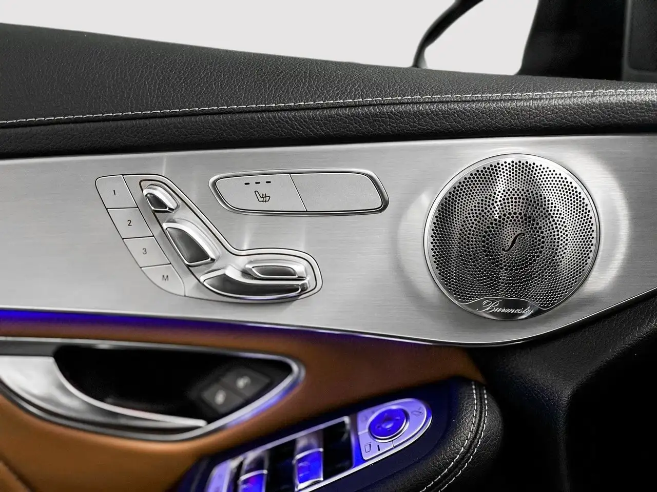 Mercedes-Benz GLC снимка Mercedes-Benz GLC