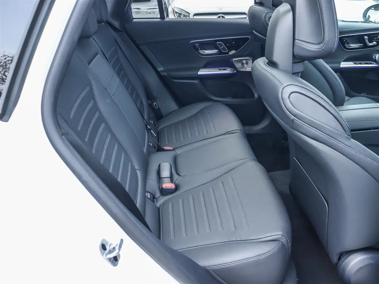 Mercedes-Benz GLC снимка Mercedes-Benz GLC