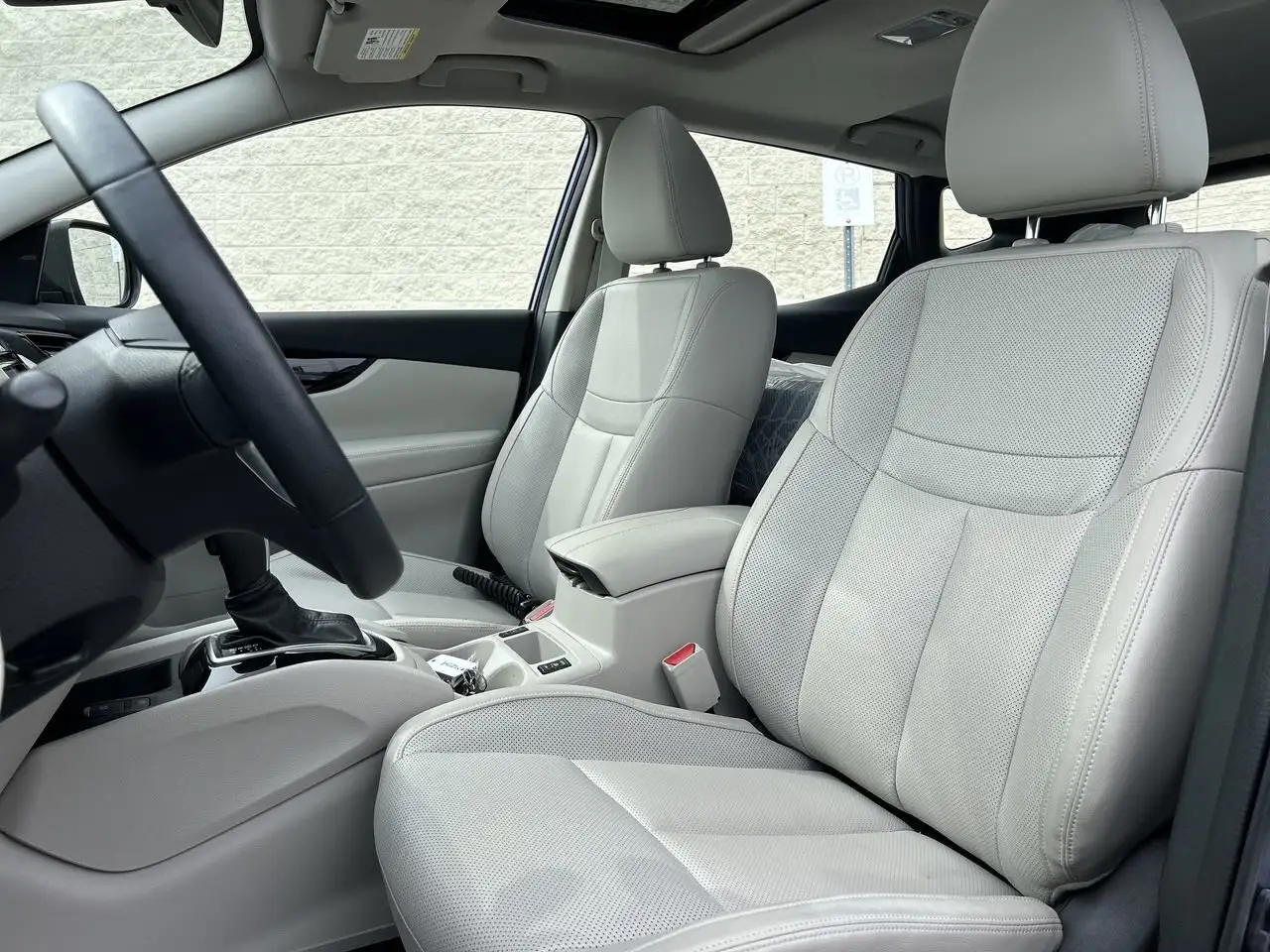Nissan Qashqai снимка Nissan Qashqai