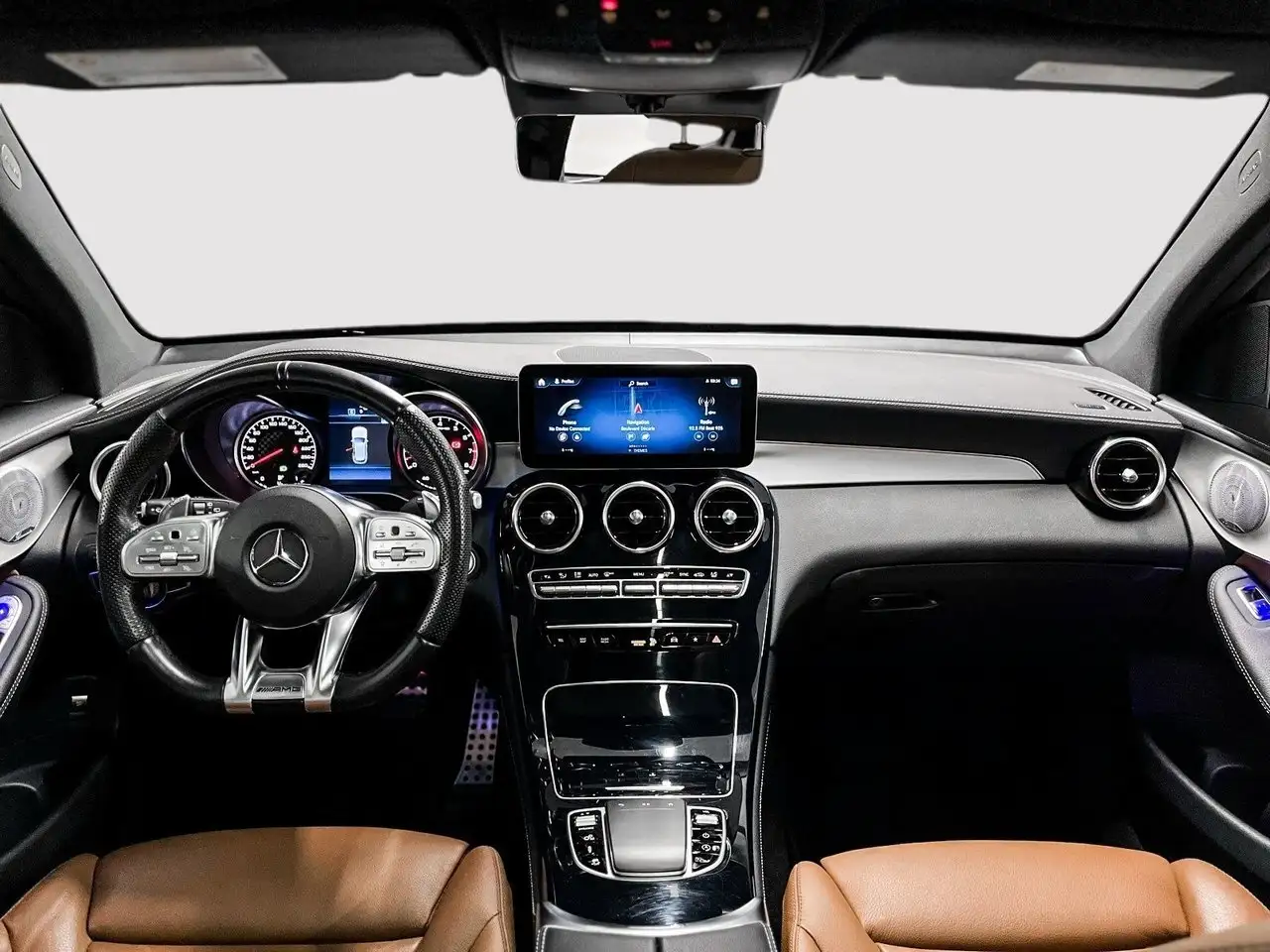 Mercedes-Benz GLC снимка Mercedes-Benz GLC