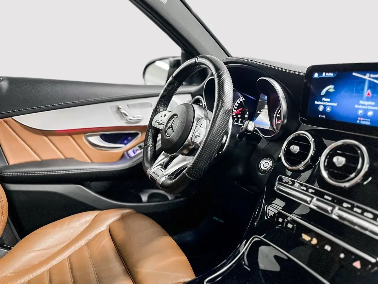 Mercedes-Benz GLC снимка Mercedes-Benz GLC