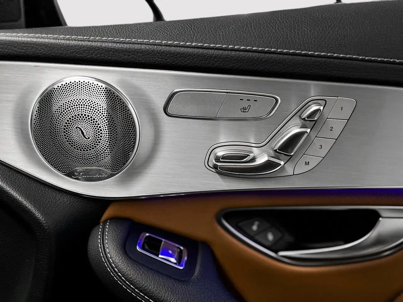 Mercedes-Benz GLC снимка Mercedes-Benz GLC