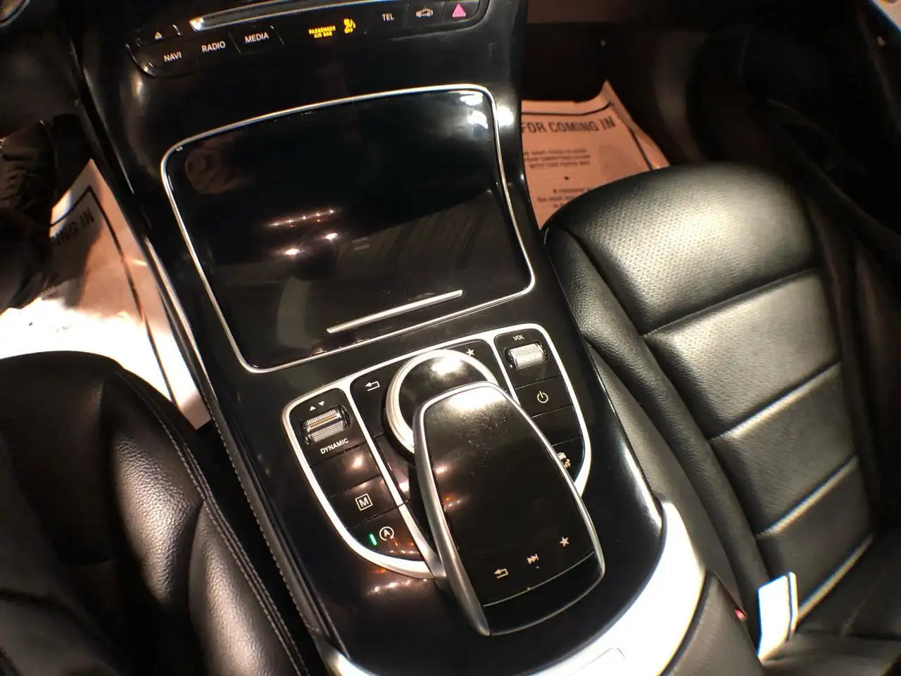 Mercedes-Benz GLC снимка Mercedes-Benz GLC