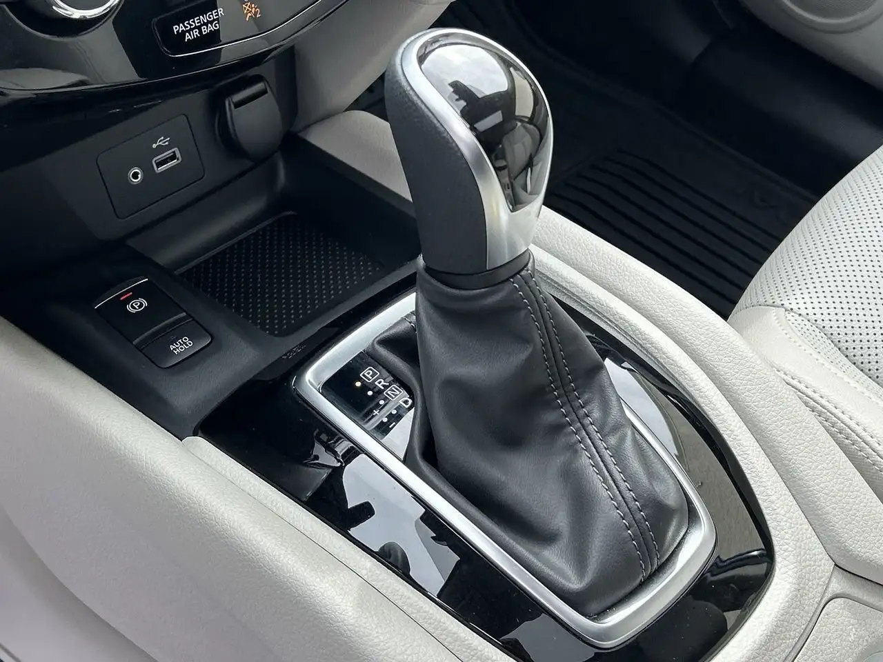 Nissan Qashqai снимка Nissan Qashqai