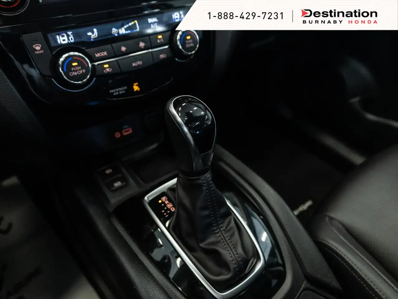Nissan Qashqai снимка Nissan Qashqai