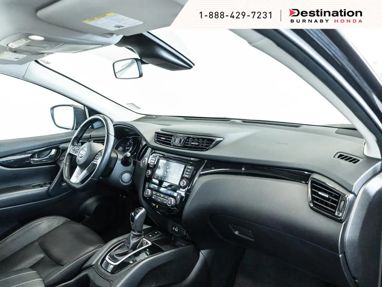 Nissan Qashqai снимка Nissan Qashqai