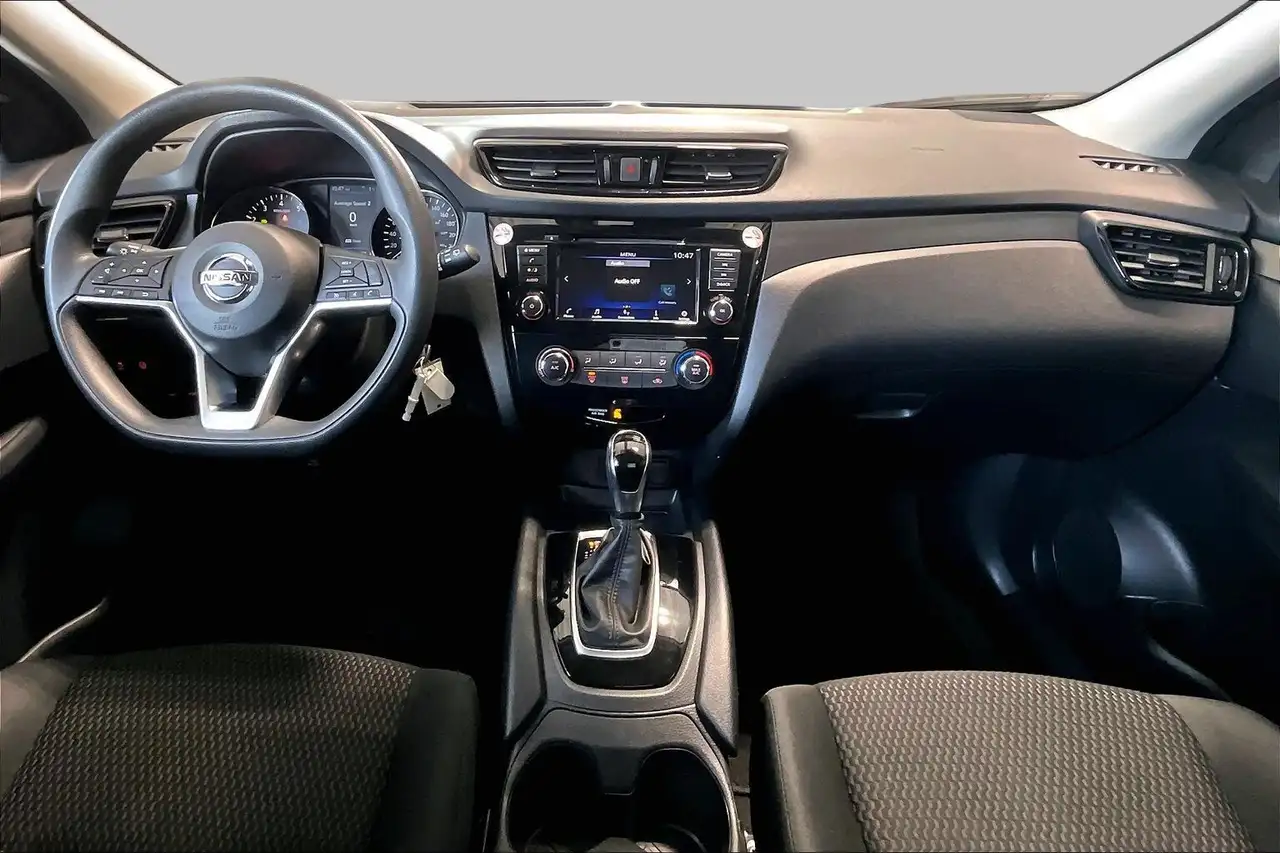 Nissan Qashqai снимка Nissan Qashqai